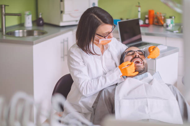 Best Weekend Emergency Dentist in Royal Oak, MI